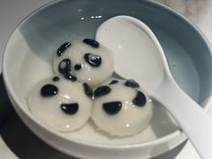 熊猫黑芝麻汤圆-麻六记(新天地店)