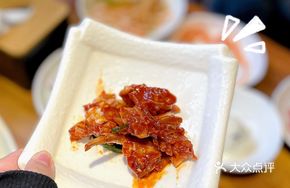 Sauced Crab Legs