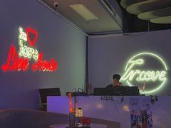 -INLOVE Live House