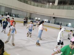 -冠军冰场CHAMPION RINK(百联又一城店)
