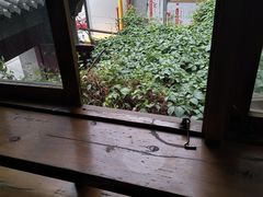 -雕刻时光咖啡馆(南院门店)
