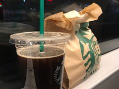 -星巴克(北京南站2B检票口)