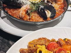 -LESCEDARS Brasserie Bistro香柏树