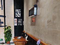 -8PINTS八品脱·日料·烧鸟·精酿小酒馆(莘庄店)