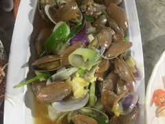 -四川小胡子海鲜(丁村万人海鲜广场店)