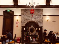 等位区-东海咖啡馆