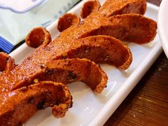 黑猪肉大香肠-黑白电视长沙小吃(美林M·LIVE天地东座店)