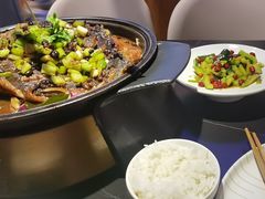 -辣尚瘾·烤鱼·新川菜(交大直营店)