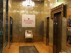 -香港华美达海景酒店