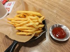 -必胜客(东部星悦天地店)