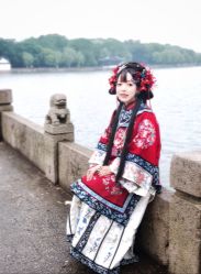 -一揽芳华汉服旗袍体验馆(拙政园店)