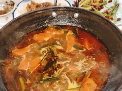 -霄汉牛三鲜湖北砂锅菜(万松园2店)