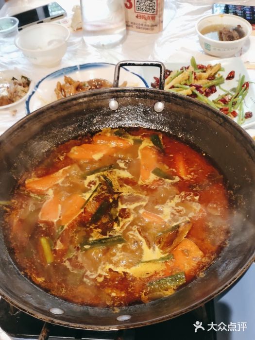 霄汉牛三鲜湖北砂锅菜(万松园2店)图片