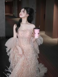 -欣薇婚纱(新源乐汇城店)