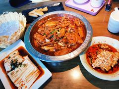 -胖哥俩肉蟹煲(济南世茂国际广场店)