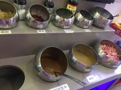 -毛辣果·贵州红酸汤牛肉火锅(西单店)