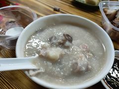 -洲心明记烧肉大粥(总店)
