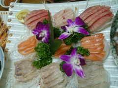 -青瓦餐厅·生鱼片·韩园烤肉(西塔店)