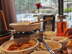 -饭橘汉江码头·乡野土菜馆(静安路店)