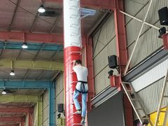 -天空之城蹦床攀岩运动馆·团建拓展·亲子游乐·生日派对(合肥店)
