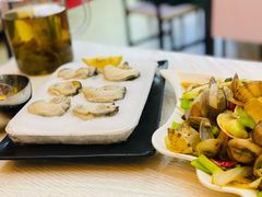 -覃记海鲜美食餐厅