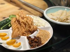 -挂旗柴锅鸡(蚌山区嘉年华店)