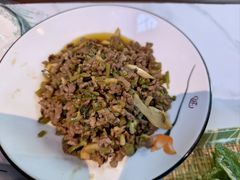 雪菜牛肉丝-食光慢宴·安吉土菜馆