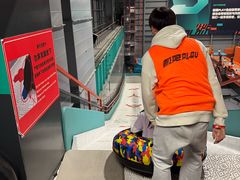 -极限PLAY运动娱乐新世界·团建派对表演休闲馆·室内高空游乐园