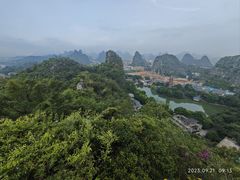 -叠彩山景区