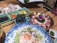 -红沃烤肉(家乐福2部店)