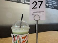 冰椰汁抹茶牛奶-HELLO 27 意面·沙拉·帕尼尼