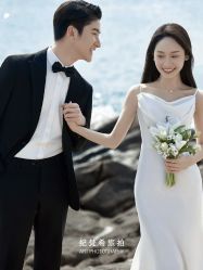 -纪梵希旅拍婚纱摄影(大连总店)