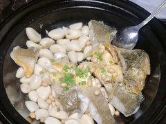 砂锅焗大黄鱼-汤城小厨•粤菜•靓汤(苏州街店)