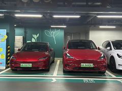 -TESLA 特斯拉(广州天环广场体验店)