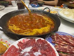 -沸炉重庆老火锅(军事博物馆店)