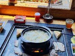 -有一锅·野生菌黑山羊腊排骨火锅(古城北门店)