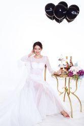 现代简约-巴黎婚纱摄影工作室