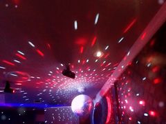 -乐界KTV(虹桥中心店)