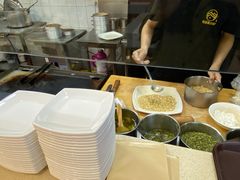 自助取餐区-老前童小吃(北明程路店)