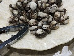 -亚龙湾8号(丁村万人海鲜广场店)