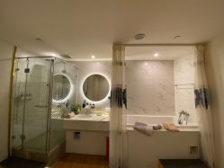 -东英经典SKIN&SPA