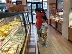 面包甜点陈列柜-味多美(民星路店)