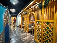 -哈啾嗨·新概念蒙餐(红星新城店)