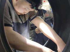 -友谊汽车维修保养·钣金喷漆事故定损·洗车贴膜