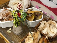 -菌彩云南野生菌火锅(新亚洲店)