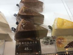 -卷心卷意·轻甜蛋糕(新光天地店)