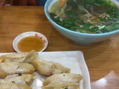 -小姜锅贴(凤凰街店)