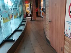 -麦当劳(虹梅路地铁站店)