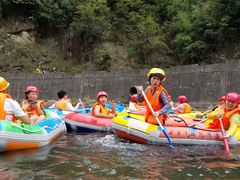 -安吉龙王山峡谷漂流