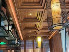 -八府香鸭·啫啫煲(华山路店)